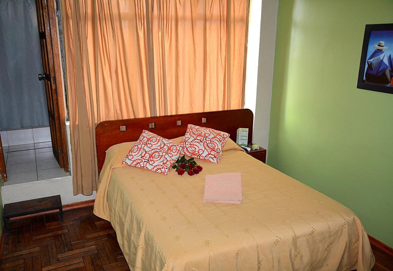 Hostal Terra 2 Quito Exterior foto