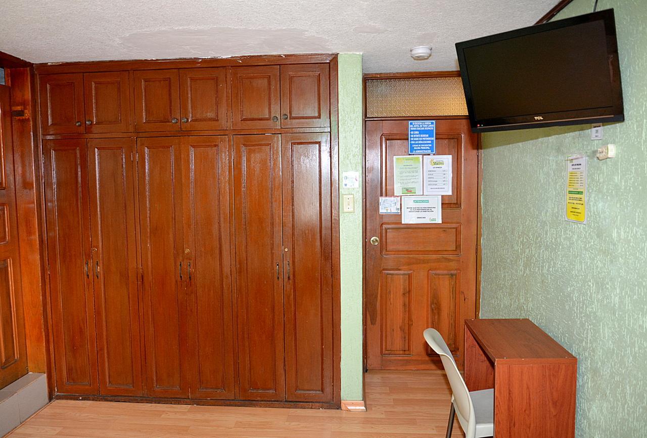 Hostal Terra 2 Quito Exterior foto